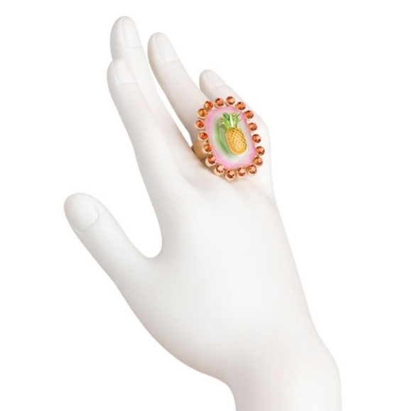 NWT Betsey Johnson Pineapple Cocktail Novelty Kitsch Ring - Picture 3 of 4